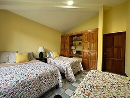 Las Flores Comfort Hotel