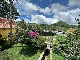 Las Flores Comfort Hotel