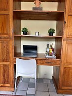 Las Flores Comfort Hotel