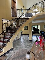 Las Flores Comfort Hotel