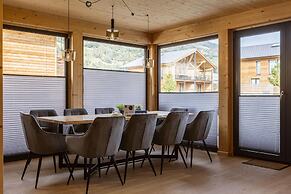 Attractive Holiday Home With Pool