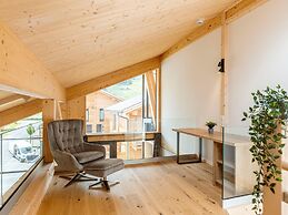 Stylish Penthouse With Sauna