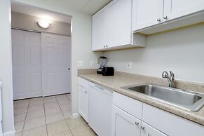 Cozy Pentagon City Retreat