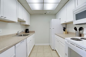 Cozy Pentagon City Retreat