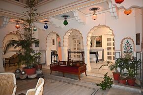 Raghunath Haveli - A Heritage Homestay