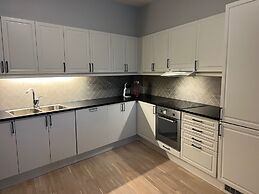 Arctic Aurora Suite in Center of Alta