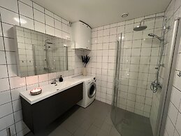 Arctic Aurora Suite in Center of Alta