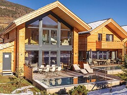 Panorama Holiday Home With Sauna and Pool