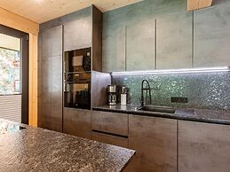 Appealing Apartment With Pool