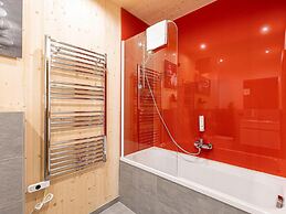 Appealing Apartment With Pool