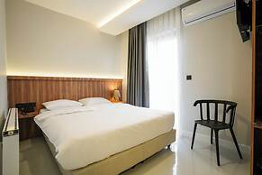 Joyful Hotel By Gnl