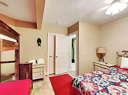 Bluebeary Retreat by Taylor Made Deep Creek
