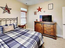 Bluebeary Retreat by Taylor Made Deep Creek