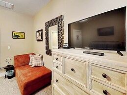 Bluebeary Retreat by Taylor Made Deep Creek