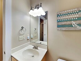 Bluebeary Retreat by Taylor Made Deep Creek