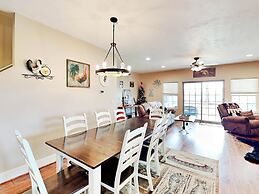 Bluebeary Retreat by Taylor Made Deep Creek