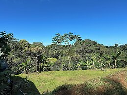 Pacific Breeze Lodge