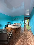 Pacific Breeze Lodge