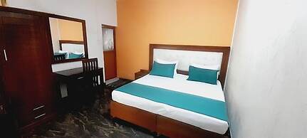 Metro Marine Drive Hotel