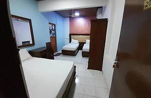 Metro Marine Drive Hotel