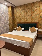 Hotel New India
