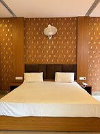Hotel New India
