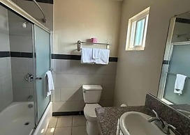 Robinhood Motel Anaheim West