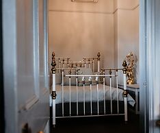 The Rabbit Hole Inn at Harvest Home