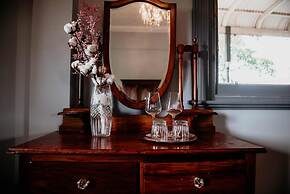 The Rabbit Hole Inn at Harvest Home