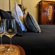 The Rabbit Hole Inn at Harvest Home