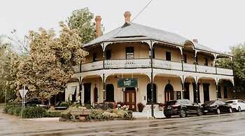 The Rabbit Hole Inn at Harvest Home