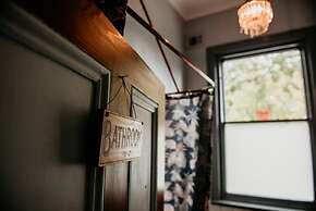 The Rabbit Hole Inn at Harvest Home