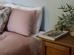 The Rabbit Hole Inn at Harvest Home