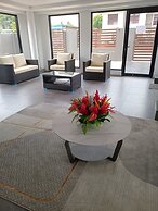Hibiscus Suites And Residences