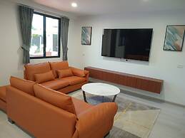 Hibiscus Suites And Residences