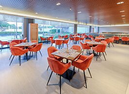 Sotogrande Hotel and Convention Center Batangas