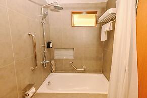 Sotogrande Hotel and Convention Center Batangas