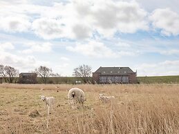 Exklusive Wohnung auf dem Deich an der Nordsee