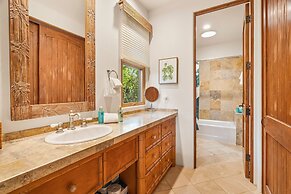 Kapiolani Villa 4 Bedroom Home