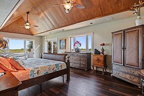 Crystal Beach Villa 5 Bedroom Home