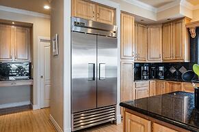 Crystal Beach Villa 5 Bedroom Home