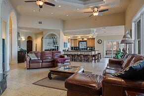 Crystal Beach Villa 5 Bedroom Home