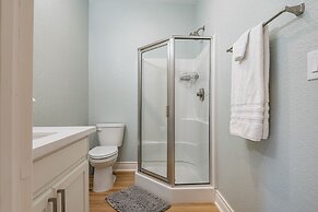 Crystal Beach Villa 5 Bedroom Home