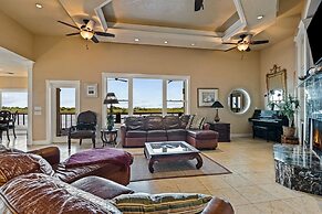 Crystal Beach Villa 5 Bedroom Home