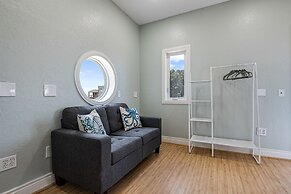 Crystal Beach Villa 5 Bedroom Home