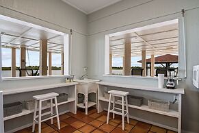 Crystal Beach Villa 5 Bedroom Home