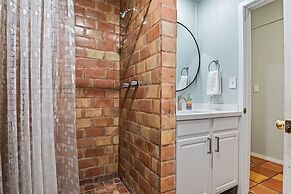 Crystal Beach Villa 5 Bedroom Home