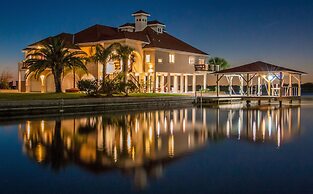 Crystal Beach Villa 5 Bedroom Home