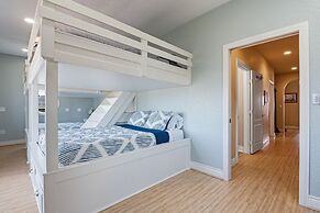 Crystal Beach Villa 5 Bedroom Home