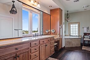 Crystal Beach Villa 5 Bedroom Home